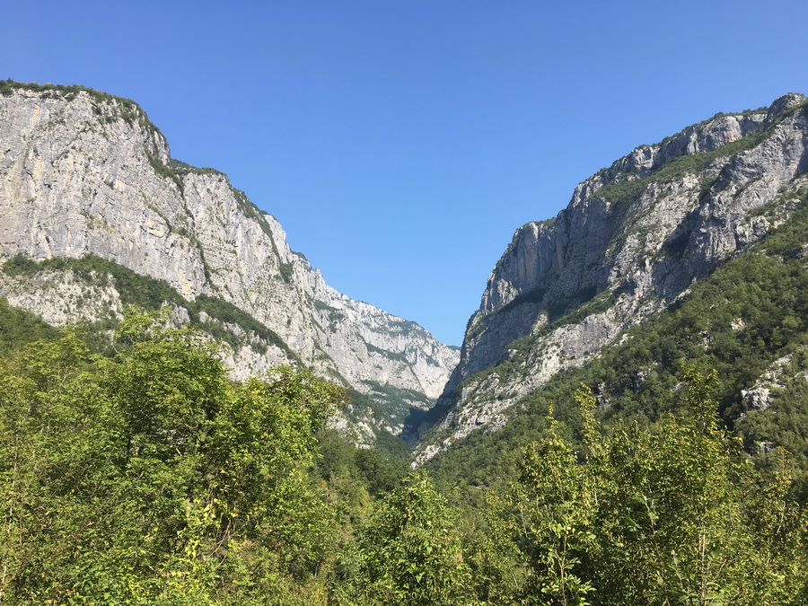 BALKAN_11641.jpg