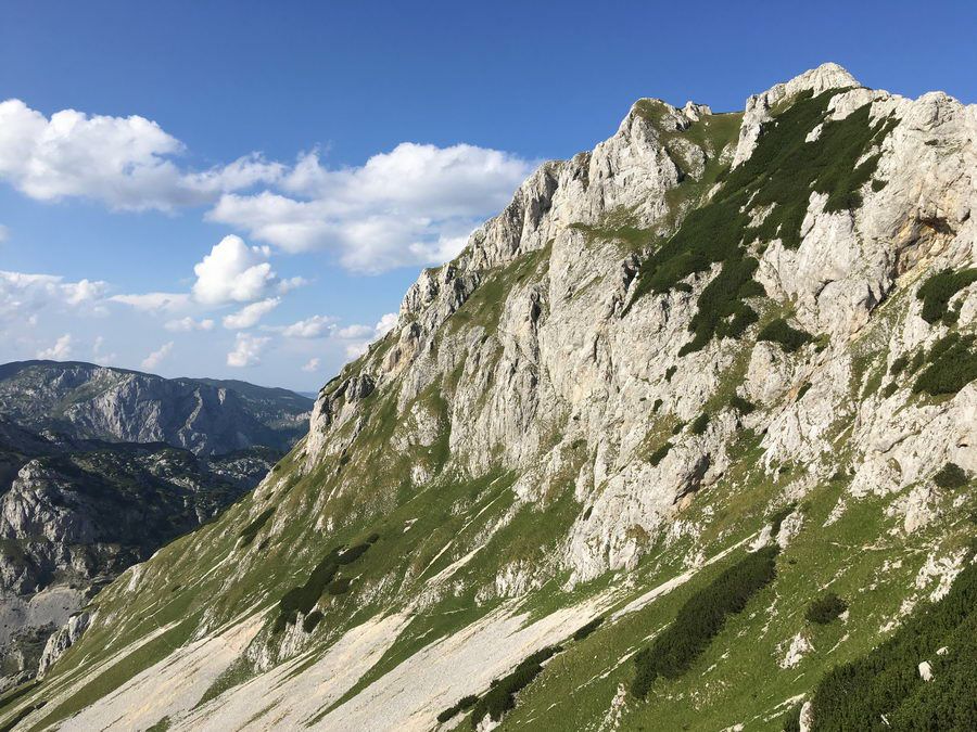 BALKAN_12021.jpg